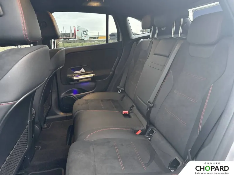 Image secondaire du véhicule 14