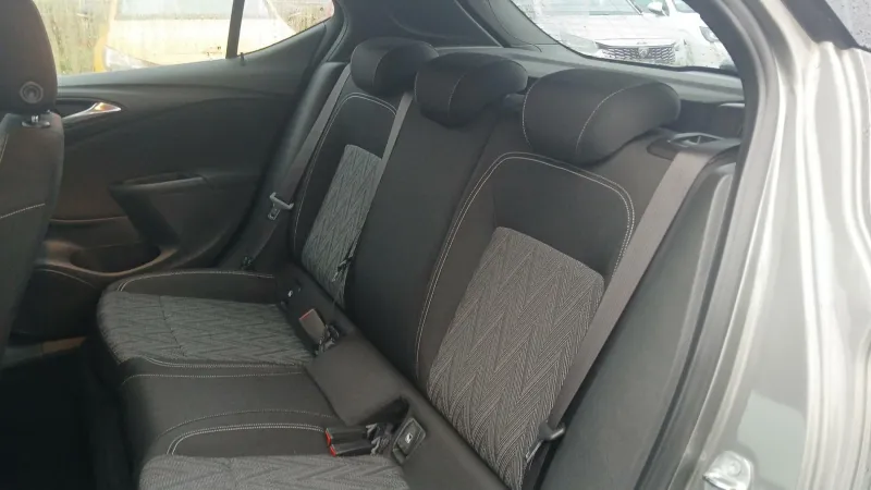 Image secondaire du véhicule 12