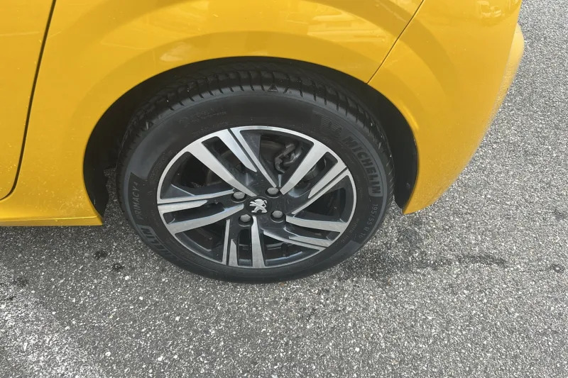 Image secondaire du véhicule 13