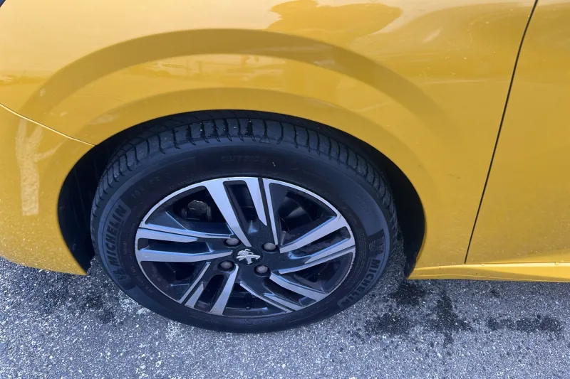 Image secondaire du véhicule 14