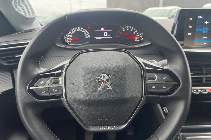 Image secondaire du véhicule 18