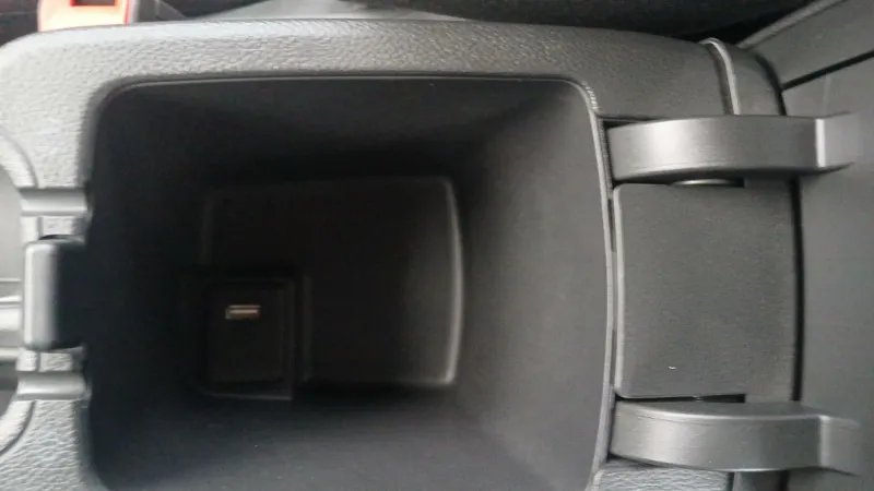 Image secondaire du véhicule 35