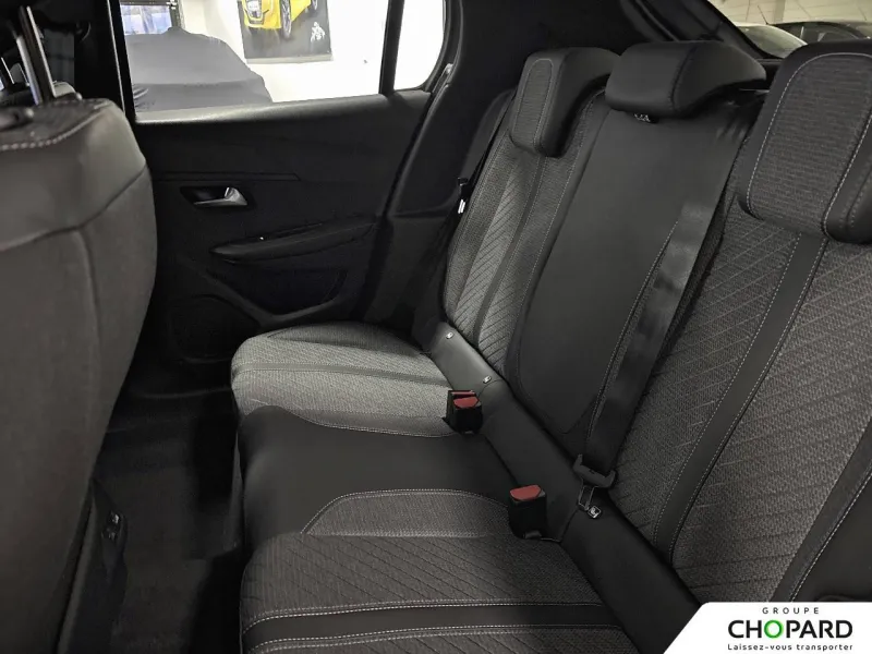 Image secondaire du véhicule 19