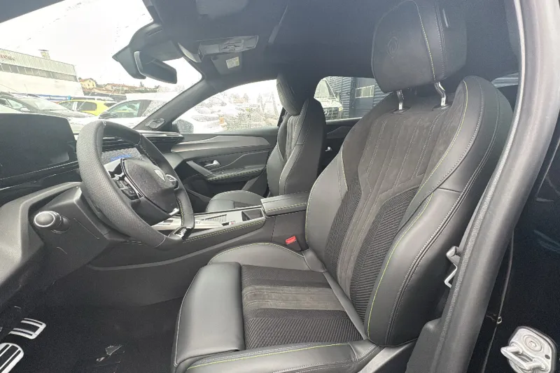 Image secondaire du véhicule 11