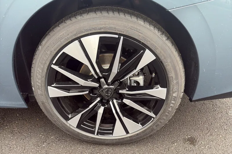 Image secondaire du véhicule 13