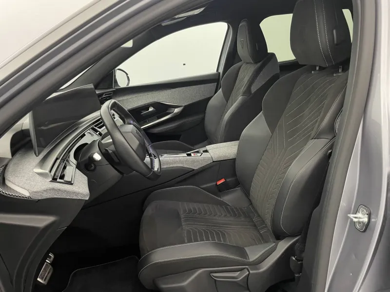 Image secondaire du véhicule 15