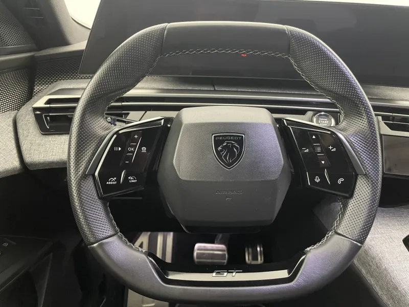 Image secondaire du véhicule 24