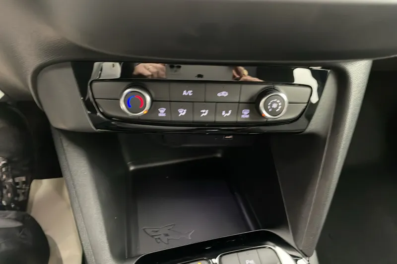 Image secondaire du véhicule 40