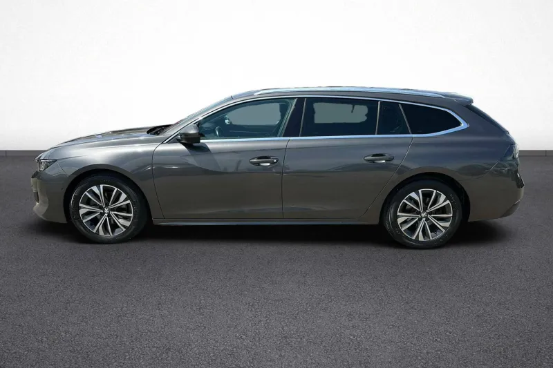 Image secondaire du véhicule 4