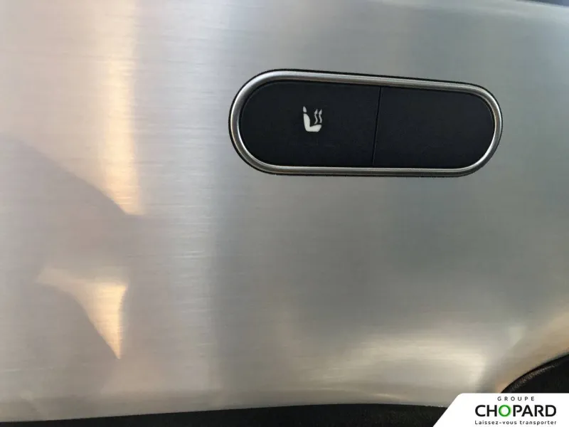 Image secondaire du véhicule 19