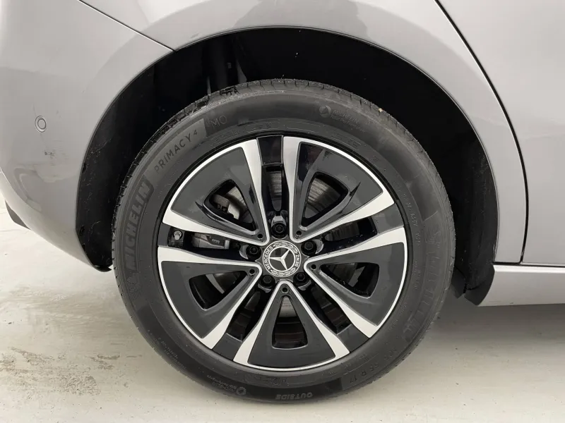 Image secondaire du véhicule 20