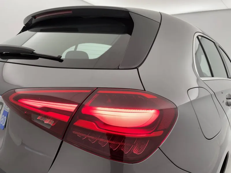 Image secondaire du véhicule 30