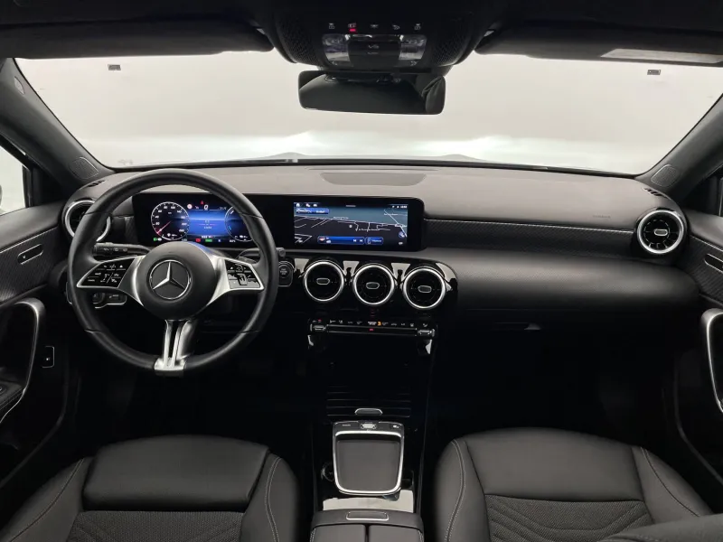 Image secondaire du véhicule 31