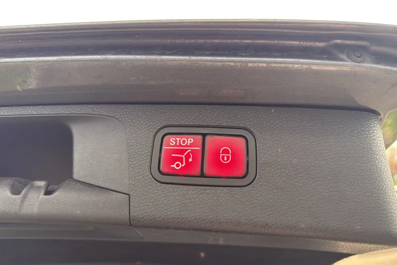 Image secondaire du véhicule 37