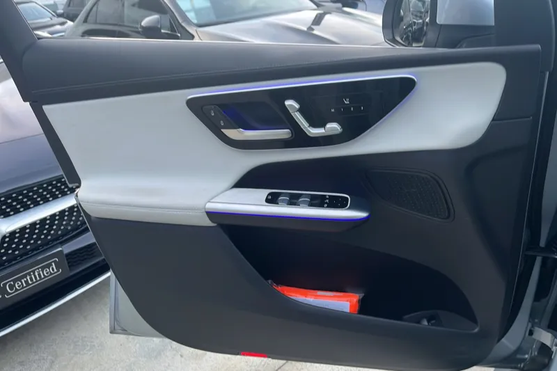 Image secondaire du véhicule 25