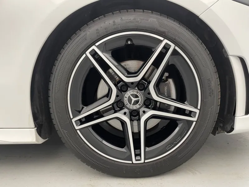 Image secondaire du véhicule 14