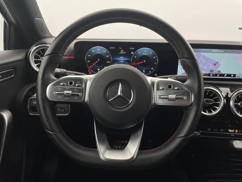 Image secondaire du véhicule 24