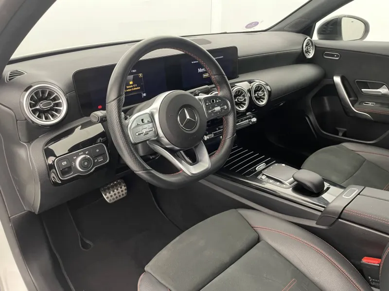 Image secondaire du véhicule 31