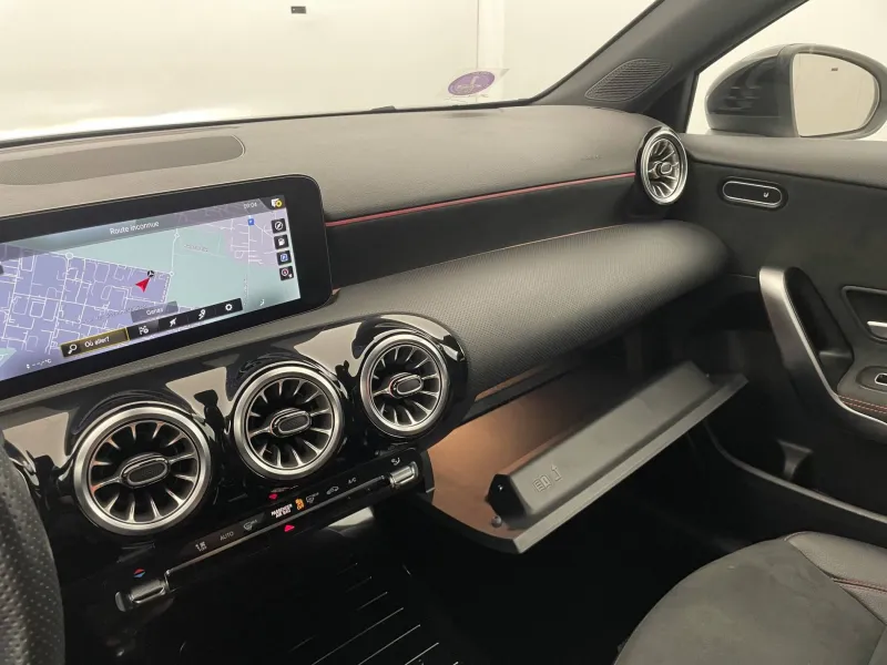 Image secondaire du véhicule 34