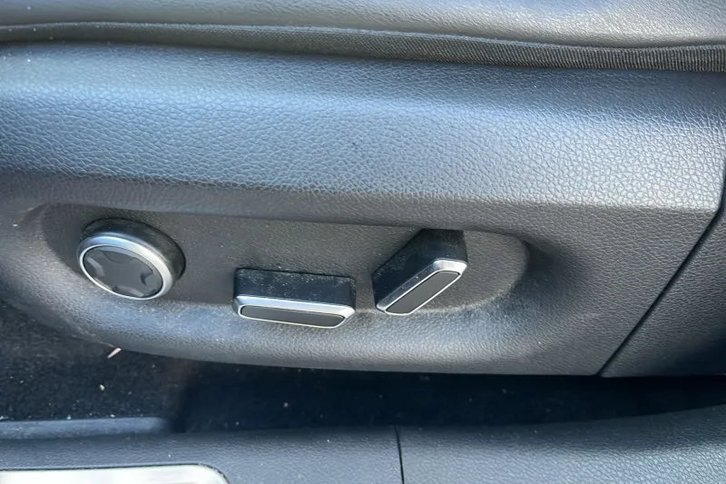 Image secondaire du véhicule 25