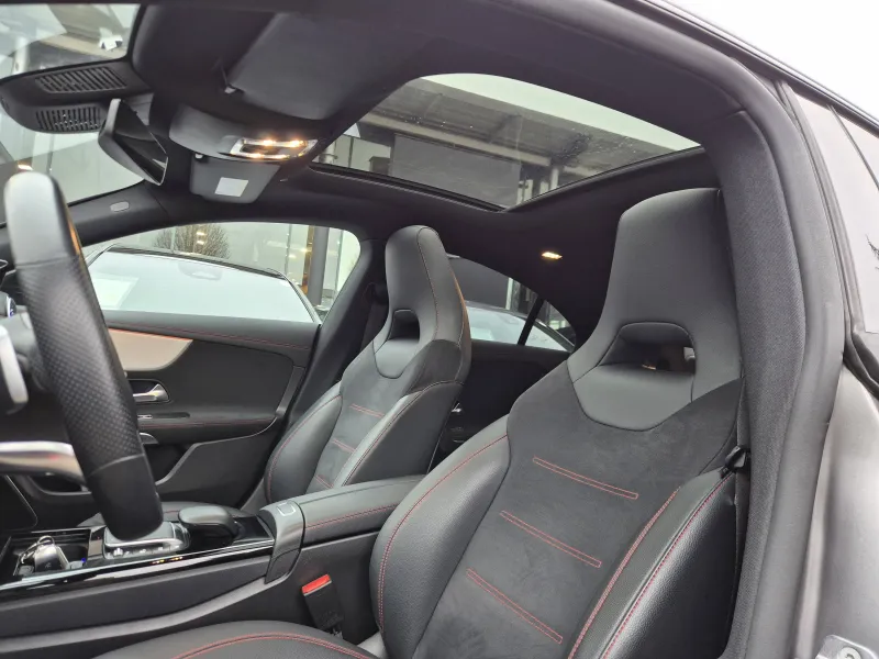 Image secondaire du véhicule 13