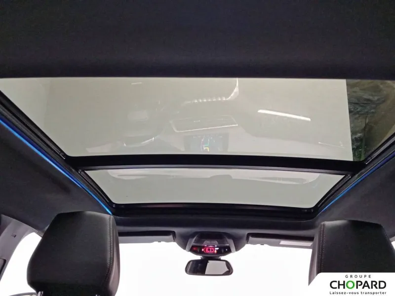 Image secondaire du véhicule 22