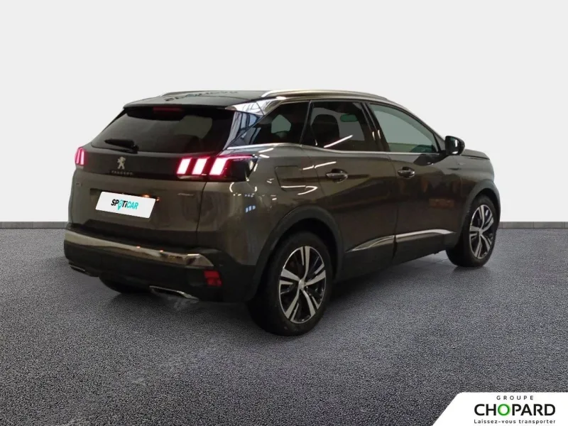 Image secondaire du véhicule 9