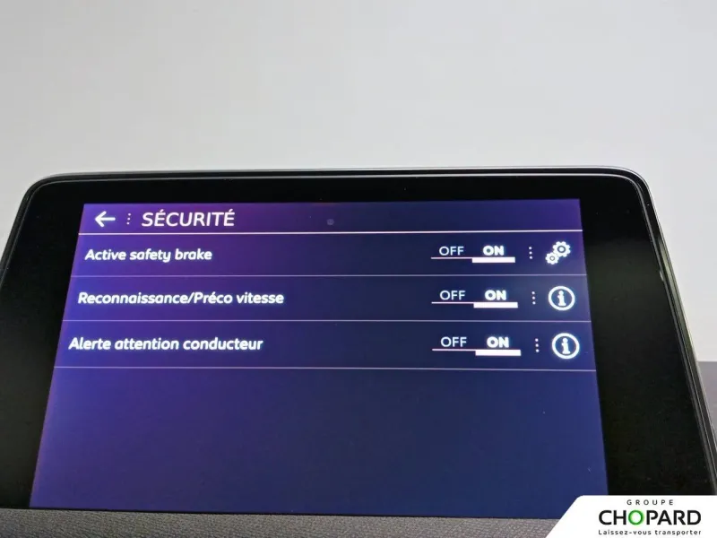 Image secondaire du véhicule 22