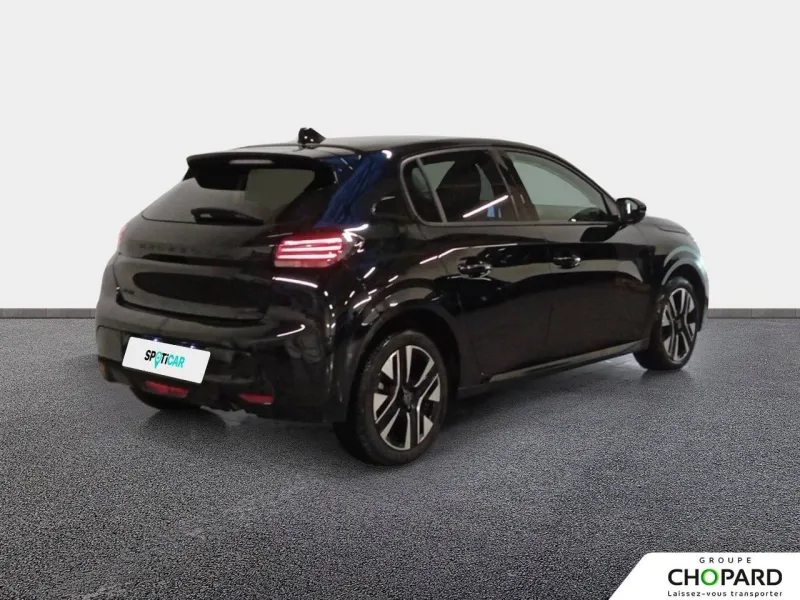 Image secondaire du véhicule 9