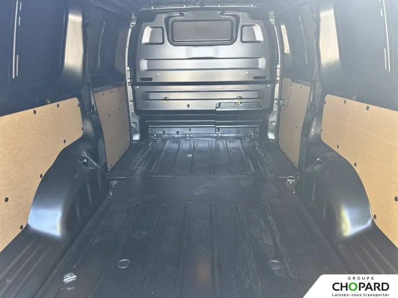 Image secondaire du véhicule 8