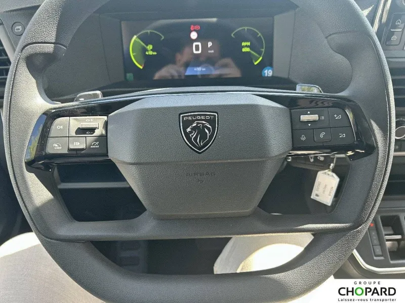 Image secondaire du véhicule 12