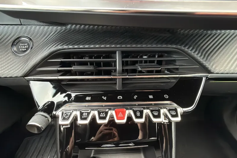 Image secondaire du véhicule 15