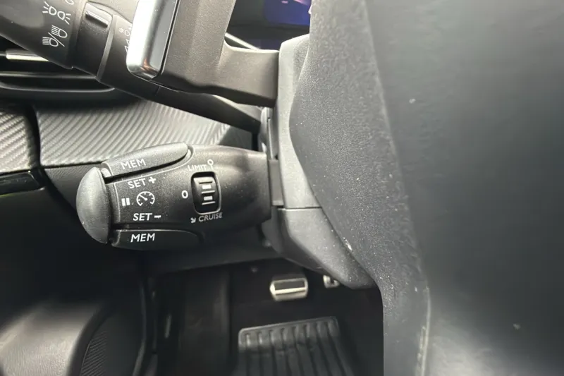 Image secondaire du véhicule 19