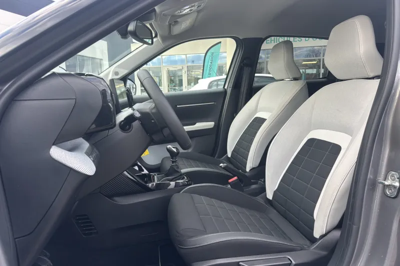 Image secondaire du véhicule 10