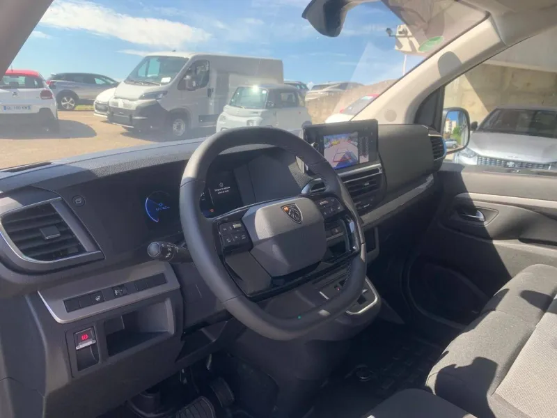 Image secondaire du véhicule 9