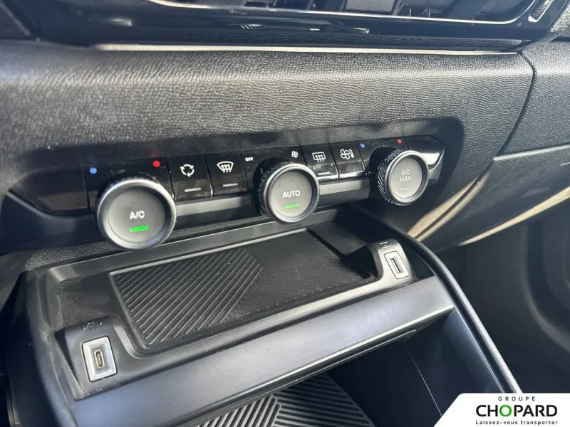 Image secondaire du véhicule 11