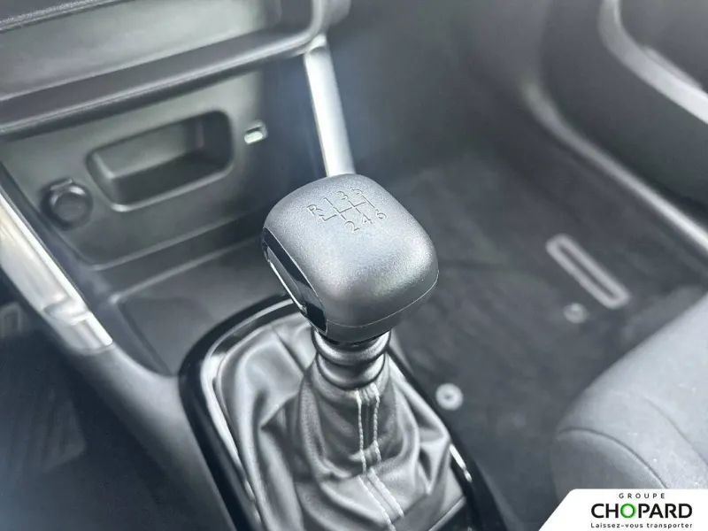 Image secondaire du véhicule 15