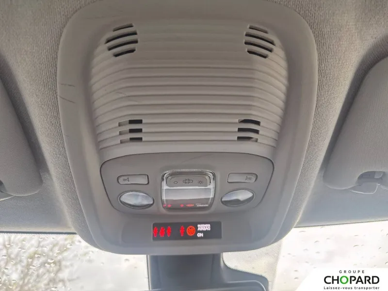 Image secondaire du véhicule 19