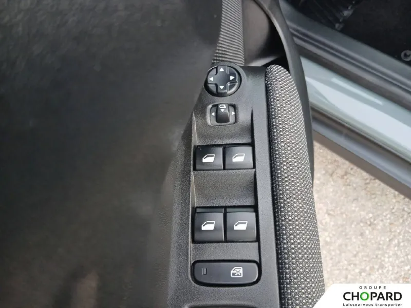 Image secondaire du véhicule 3