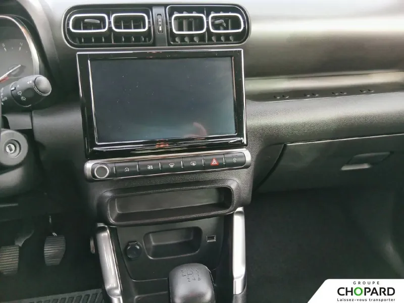 Image secondaire du véhicule 11