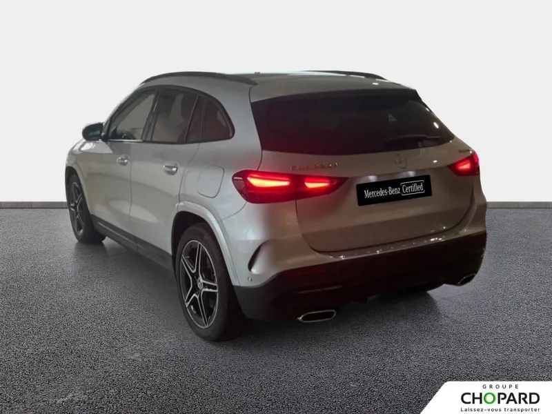 Image secondaire du véhicule 8