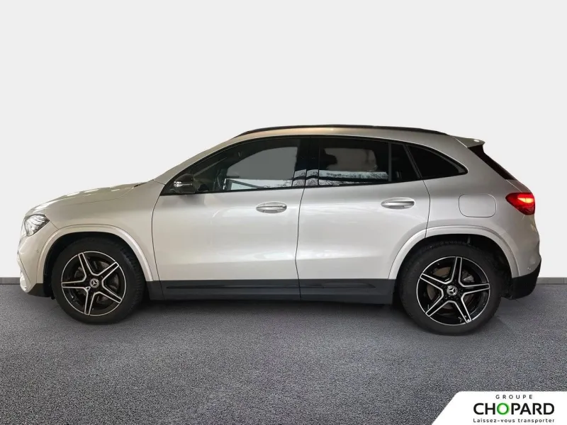 Image secondaire du véhicule 11