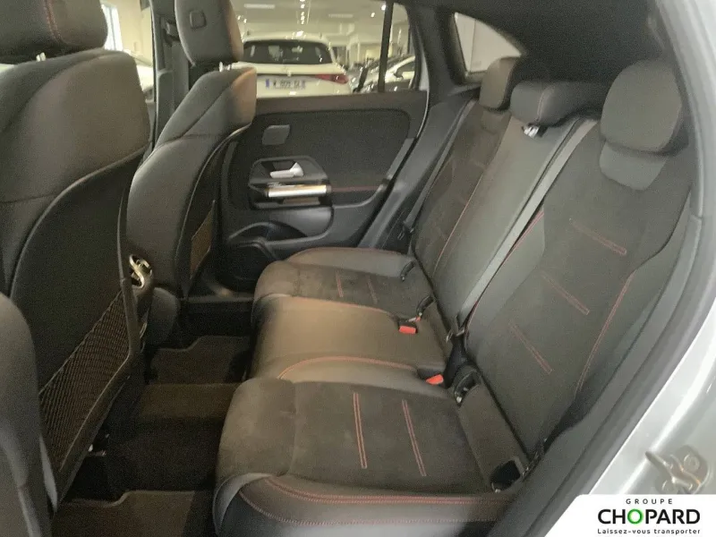 Image secondaire du véhicule 19