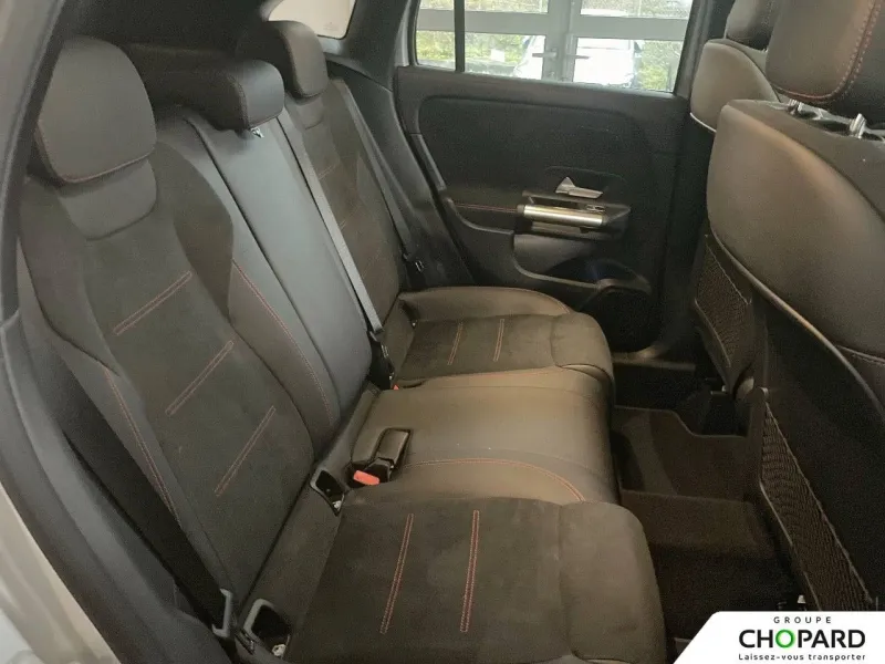 Image secondaire du véhicule 21