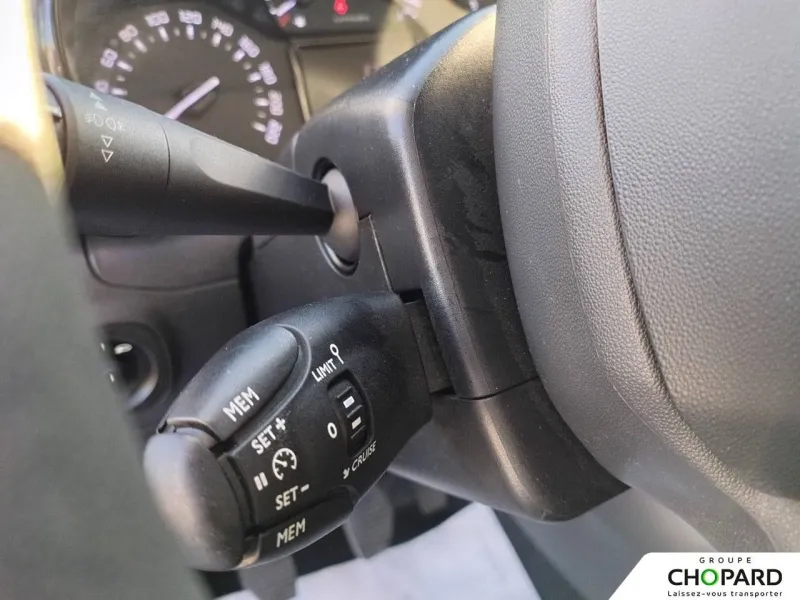 Image secondaire du véhicule 13