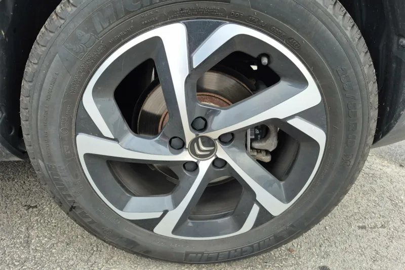 Image secondaire du véhicule 14