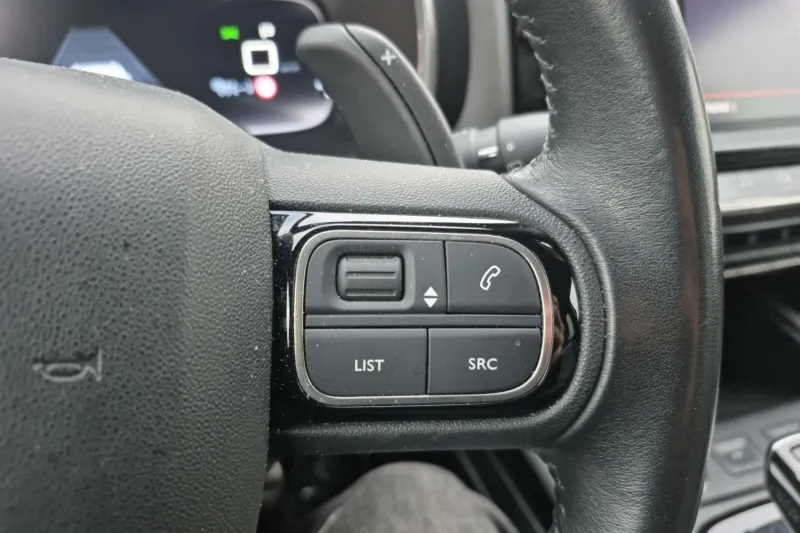 Image secondaire du véhicule 21