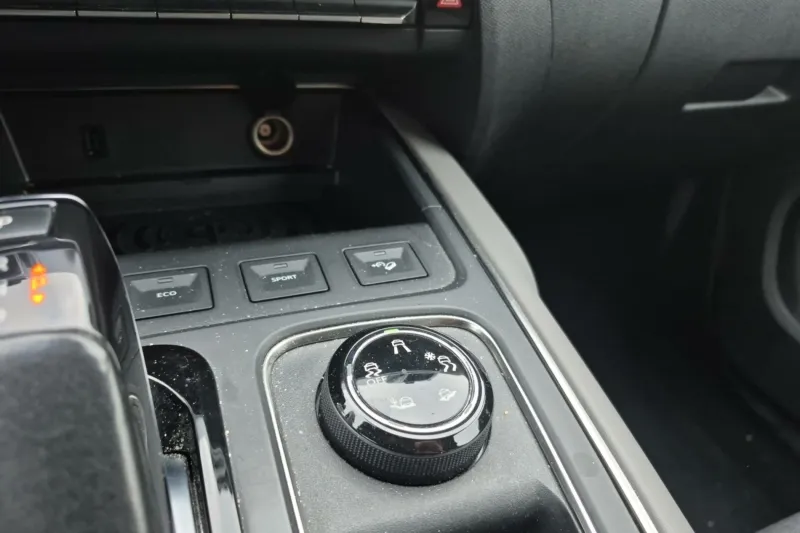 Image secondaire du véhicule 22