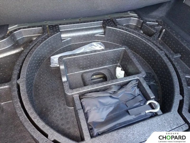 Image secondaire du véhicule 27