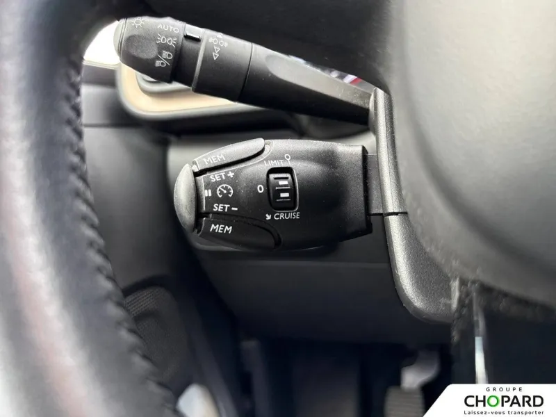 Image secondaire du véhicule 15